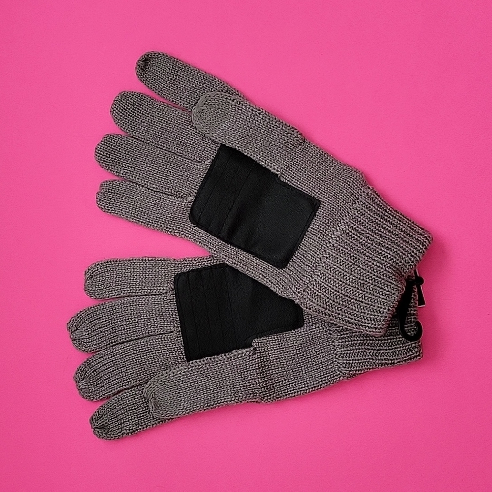 Timberland Knit Gloves With Palm Patch